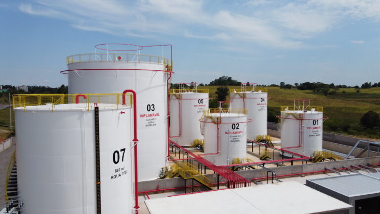 Argenta inaugura novo centro de distribuição de combustíveis em Santa Maria (RS).