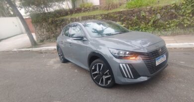 Avaliação da Semana – Testamos o Peugeot 208 GT Turbo 200, esportividade e conexão.