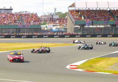 Fórmula 1 – Inacreditável, uma categoria como a a Fórmula 1, ter uma falha bizarra de software que impediu desfecho com bandeira verde em Silverstone.